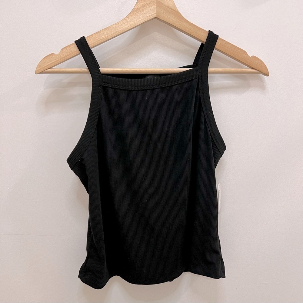 Women’s black justify ribbed tank top